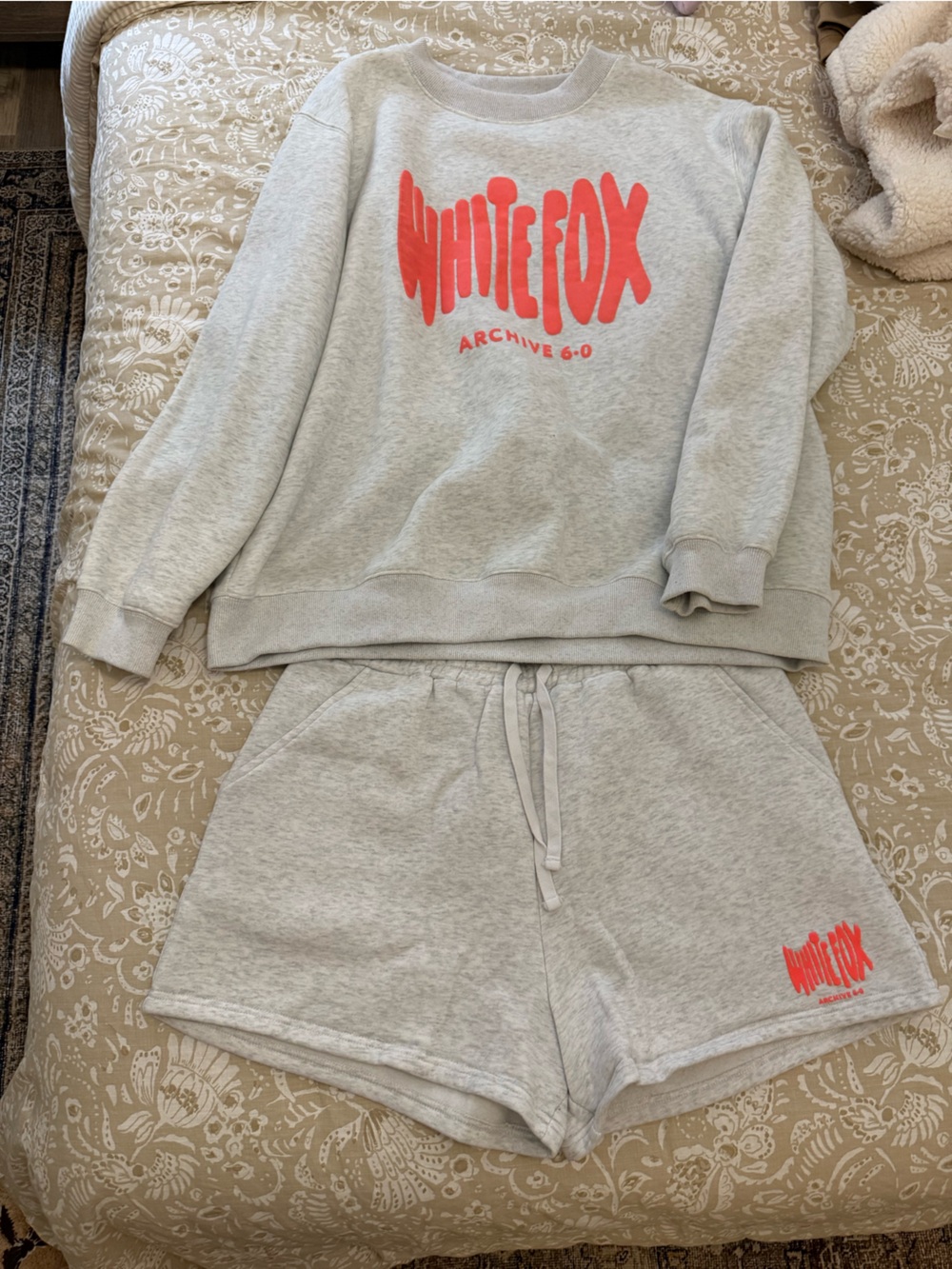 White Fox Boutique Light Gray Sweatshirt & Shorts Set with Coral Logo